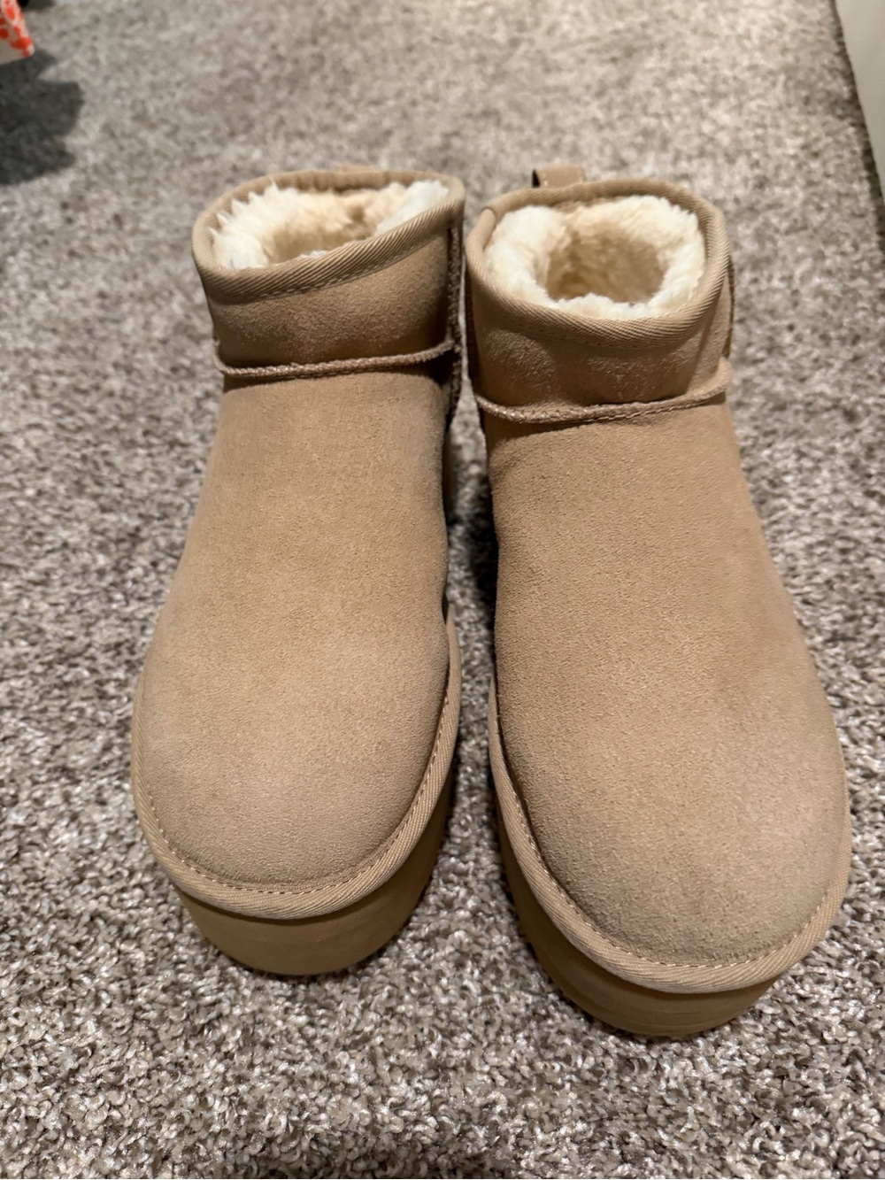 Ultra Mini Platform UGGS - Picture 4 of 4